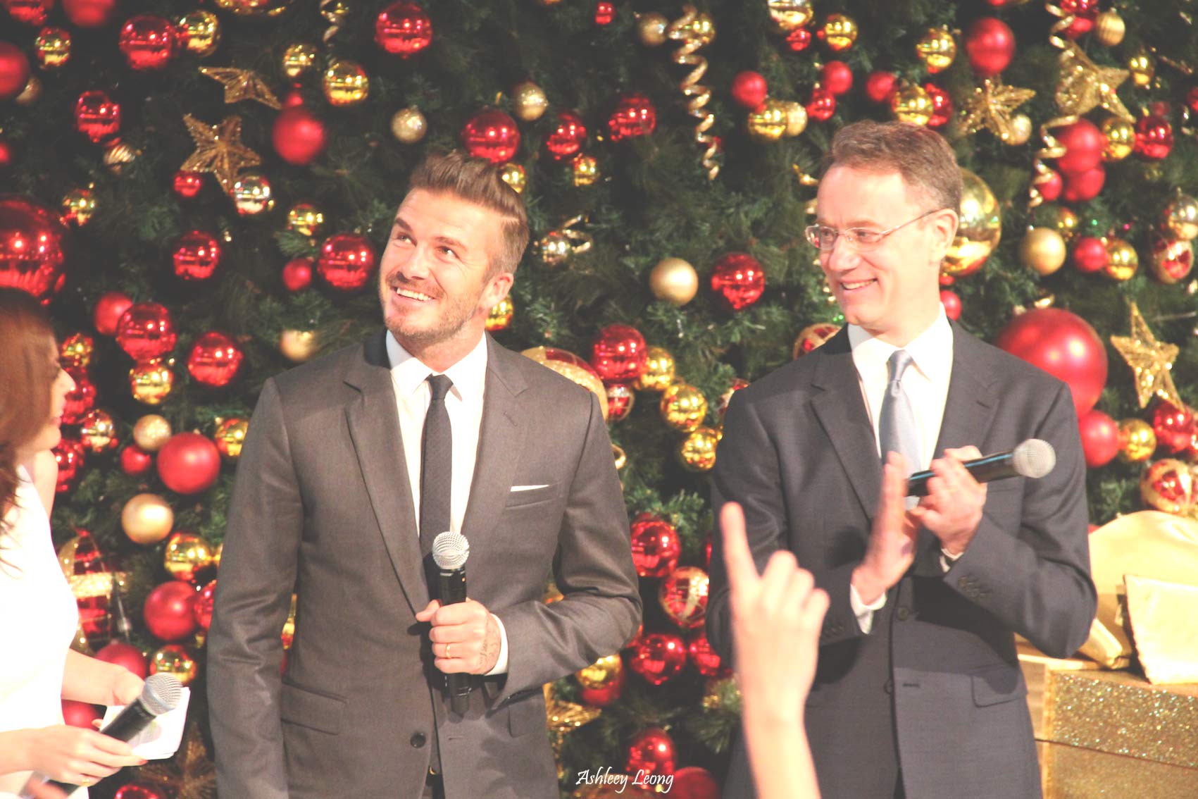 Marina Bay Sands Lights Up for Early Christmas With David Beckham - Alvinology