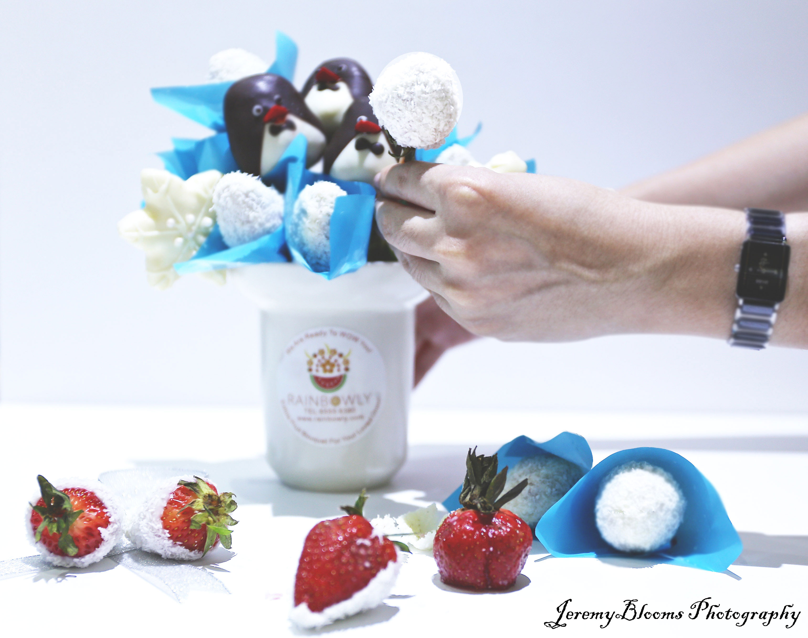 Rainbowly - One of The Best Fruit Bouquets Boutiques in Singapore - Alvinology