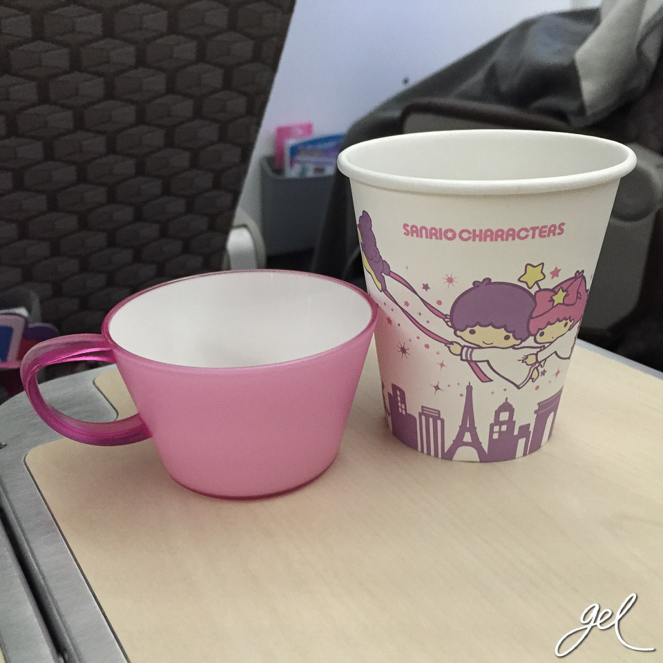 EVAAirHelloKitty-MustGetSouvenirs-Gel_0004_webG