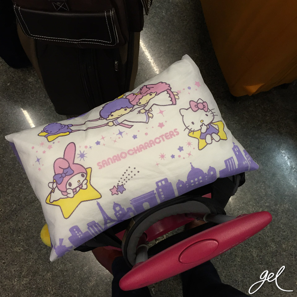 EVAAirHelloKitty-MustGetSouvenirs-Gel_0012_webG