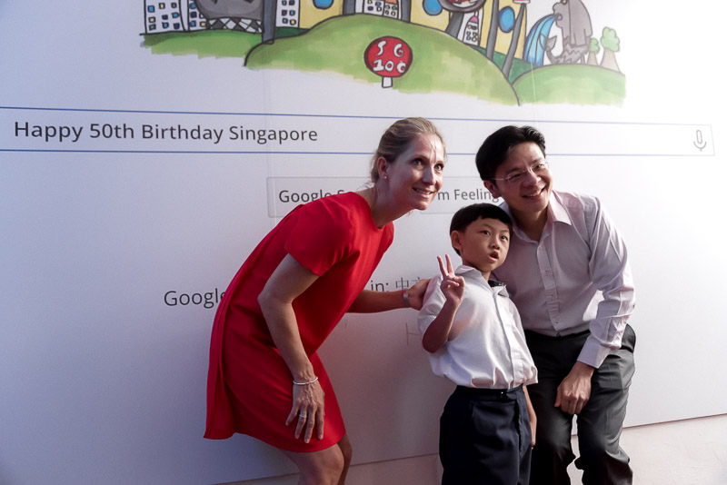 Hayden (centre) with Ms Joanna Flint, and Minister for MCCY Mr Lawrence Wong.