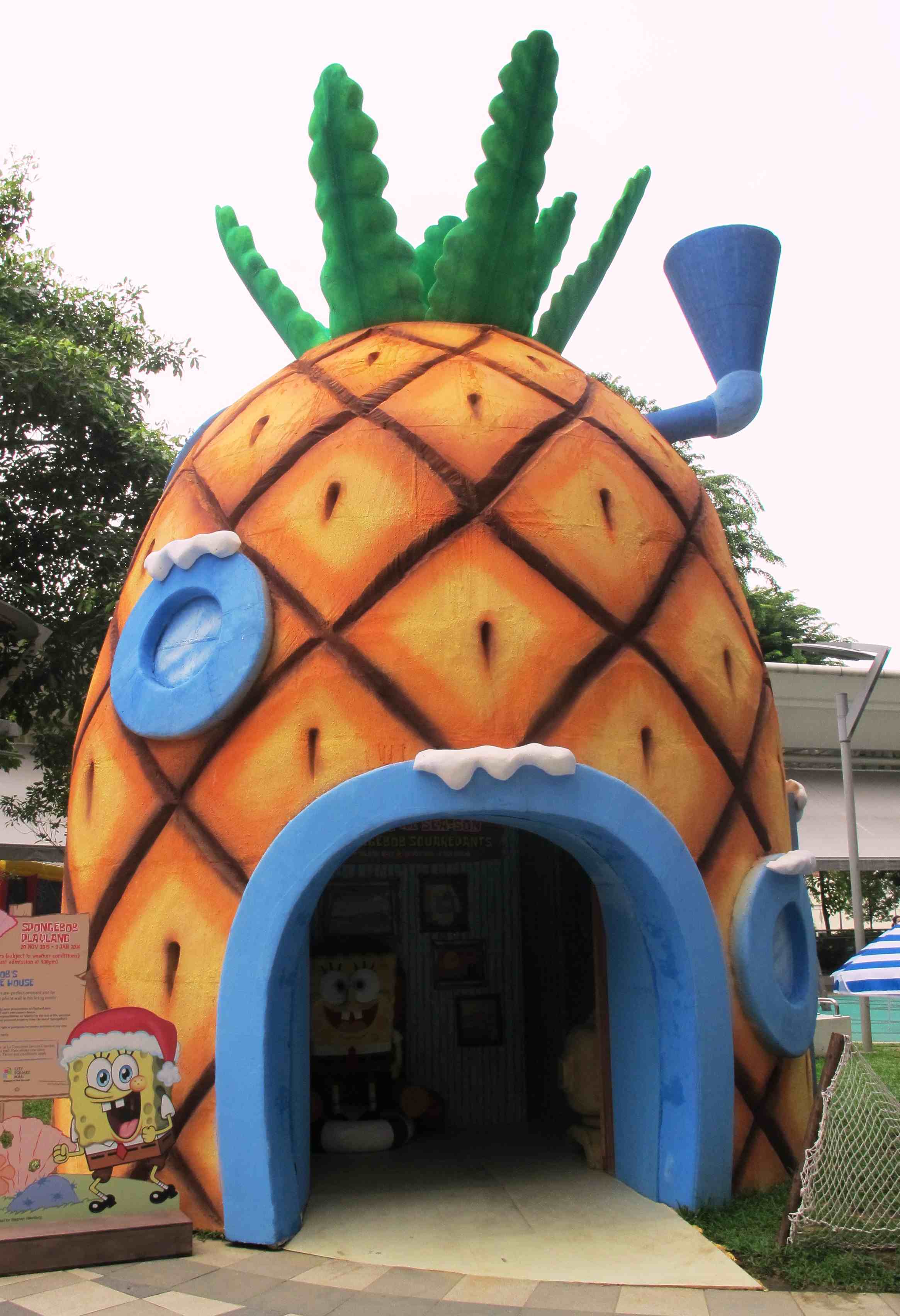 SpongeBob Pineapple House