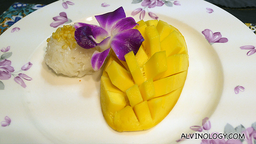 For mango sticky rice as dessert 