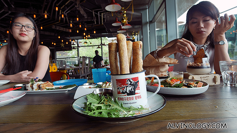 Homemade Pork and Shrimp Ngoh Hiang Spring Rolls with Spicy Dips (自制五香) - S$14