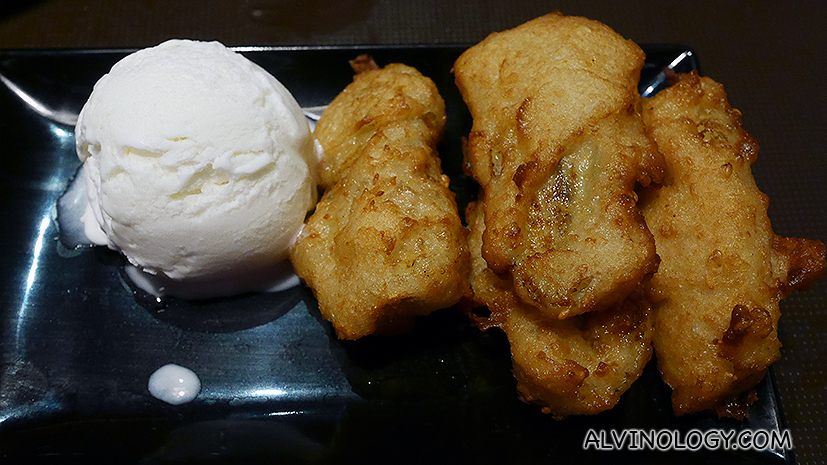 Deep fried banana fritters with choice of ice-cream