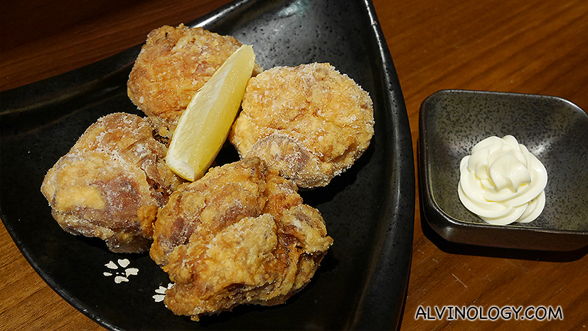 Signature Karaage (S$10), fried chicken 