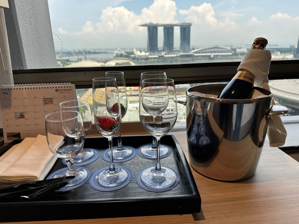 Wyndham Singapore: The Iconic Peninsula Excelsior Reborn as a Modern Upscale Hotel Wyndham Singapore: The Iconic Peninsula Excelsior Reborn as a Modern Upscale Hotel - Alvinology