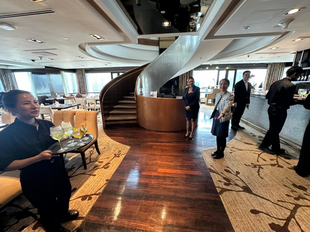 Wyndham Singapore: The Iconic Peninsula Excelsior Reborn as a Modern Upscale Hotel Wyndham Singapore: The Iconic Peninsula Excelsior Reborn as a Modern Upscale Hotel - Alvinology
